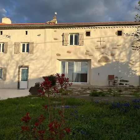 Maison De Renovee A La Ferme, Terrasse, Proche Du Parc Ardes, Puy De Dome Et Brioude - Fr-1-582-375