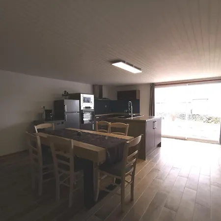Vakantiehuis Maison De Renovee A La Ferme, Terrasse, Proche Du Parc Ardes, Puy De Dome Et Brioude - Fr-1-582-375 Autrac